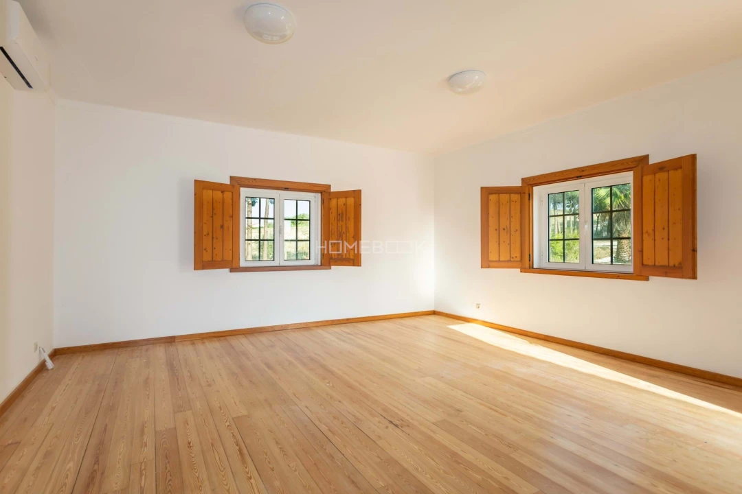 Moradia T4 para Venda em Aldeia Galega da Merceana e Aldeia Gavinha Foto 17