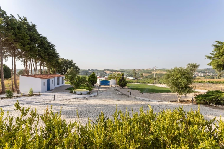 Moradia T4 para Venda em Aldeia Galega da Merceana e Aldeia Gavinha Foto 25