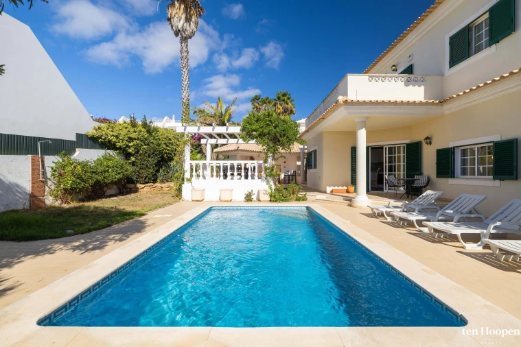 Moradia T3 para Venda em Luz Foto 36