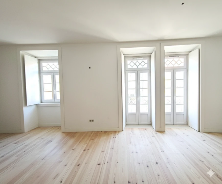 Apartamento T3 para Venda em Arroios Foto 3