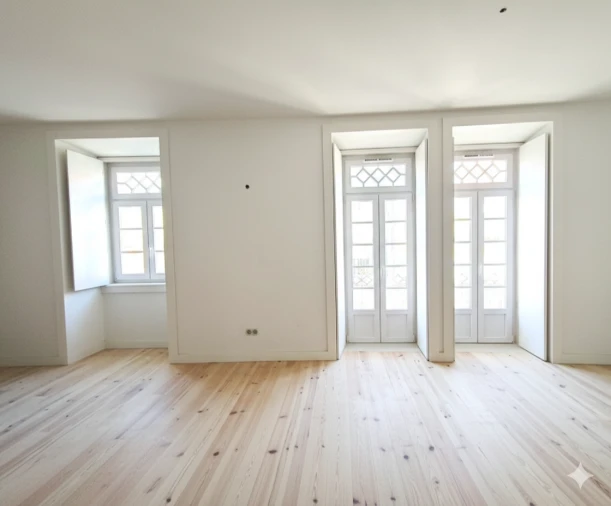 Apartamento T3 para Venda em Arroios Foto 3