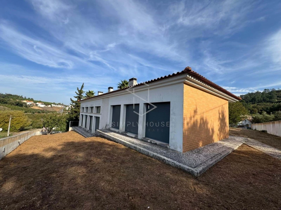 Moradia T3 para Venda em Vimeiro Foto 4