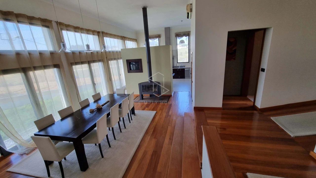 Moradia T3 para Venda em Vimeiro Foto 17