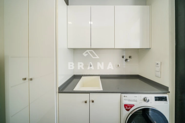 Apartamento T2 para Venda em Nogueiró e Tenões Foto 22