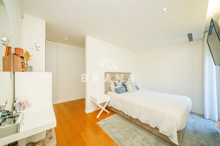 Apartamento T2 para Venda em Nogueiró e Tenões Foto 33