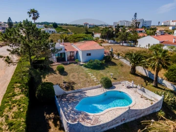 Moradia T3 para Venda em Aljezur