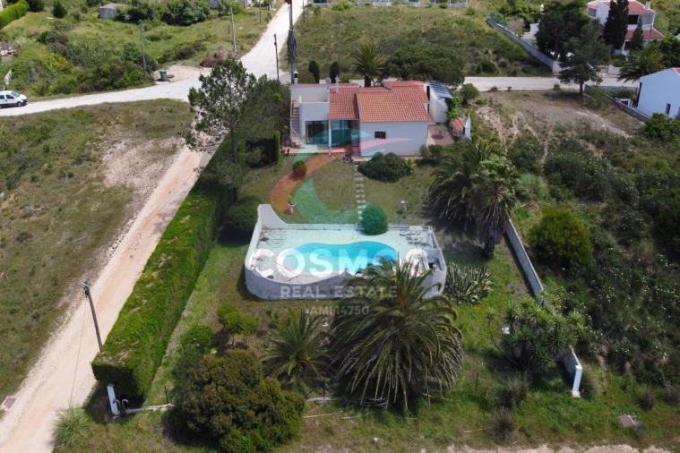 Moradia T3 para Venda em Aljezur Foto 3