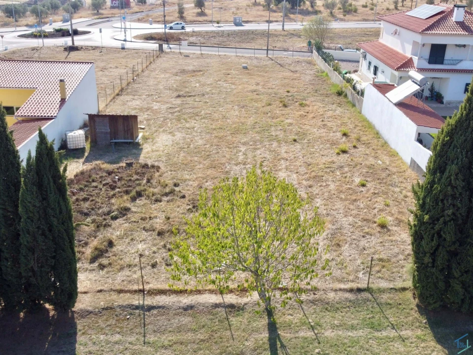 Terreno para Venda em Montalvo Foto 3
