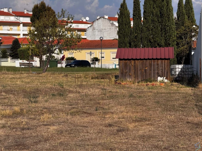 Terreno para Venda em Montalvo Foto 9