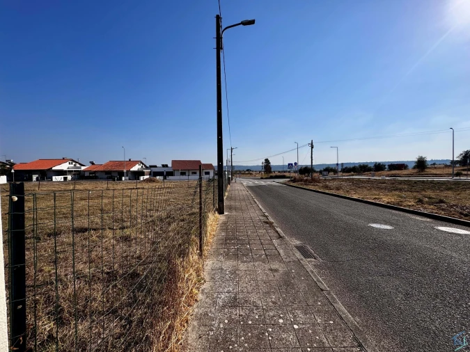 Terreno para Venda em Montalvo Foto 14