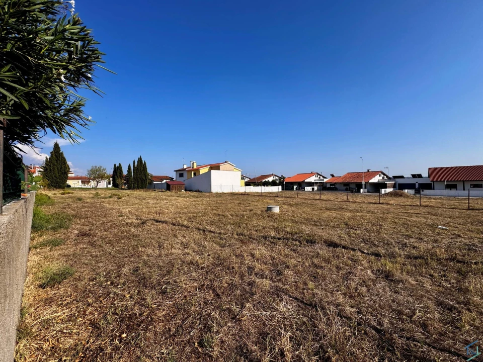 Terreno para Venda em Montalvo Foto 13