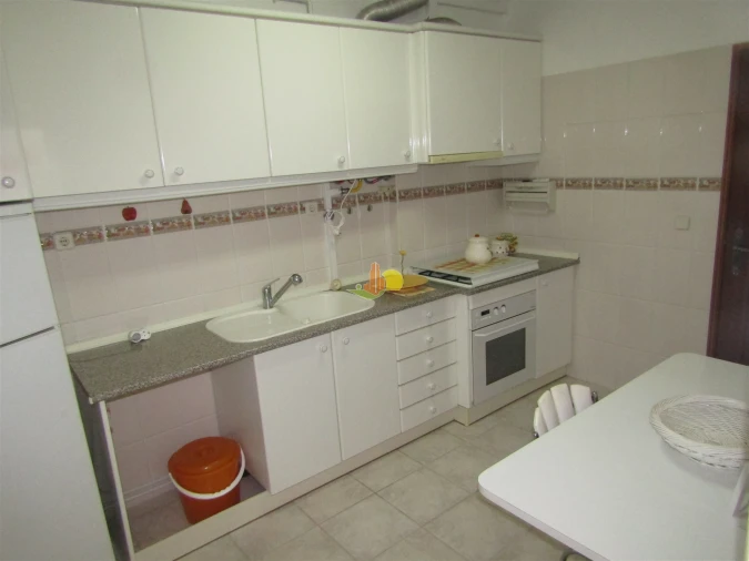 Apartamento T2 para Arrendamento em Buarcos Foto 2