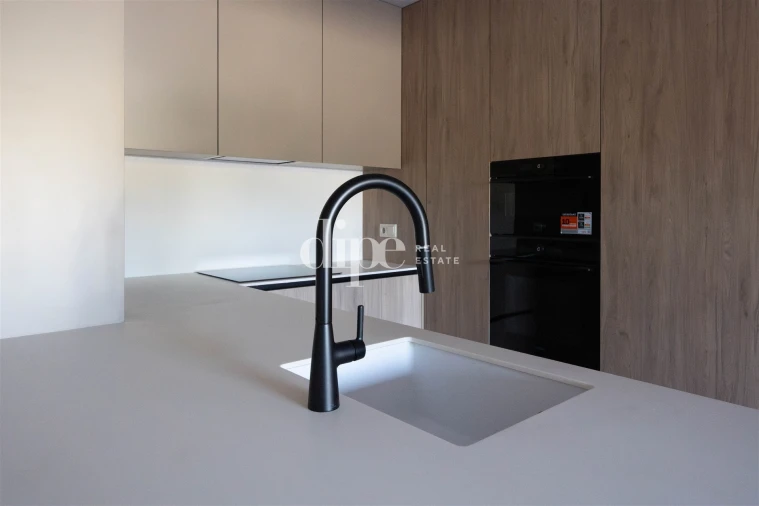 Apartamento T1 para Arrendamento em Costa Foto 6