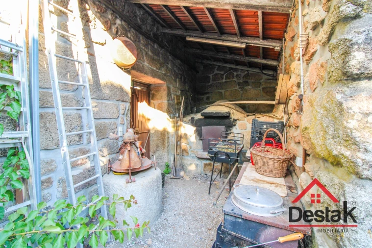 Quinta T5 para Venda em Alcafache Foto 39