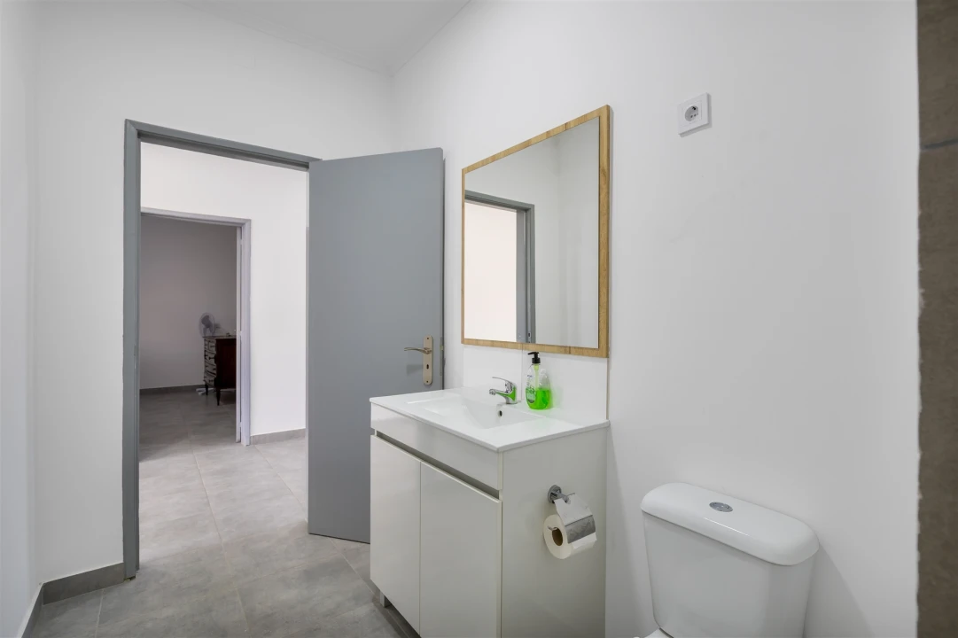 Moradia T4 para Venda em Ermidas-Sado Foto 23