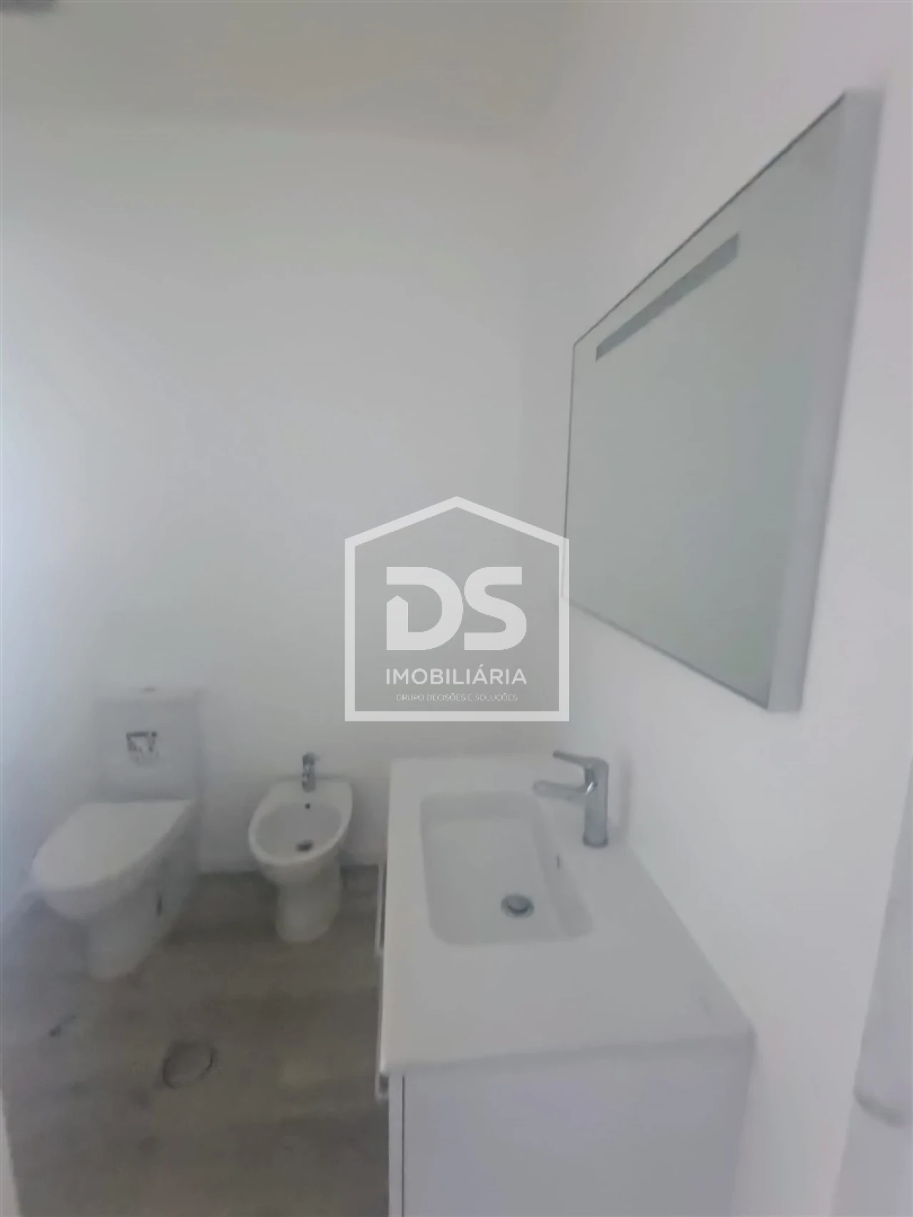 Apartamento T2 para Venda em Machico Foto 8