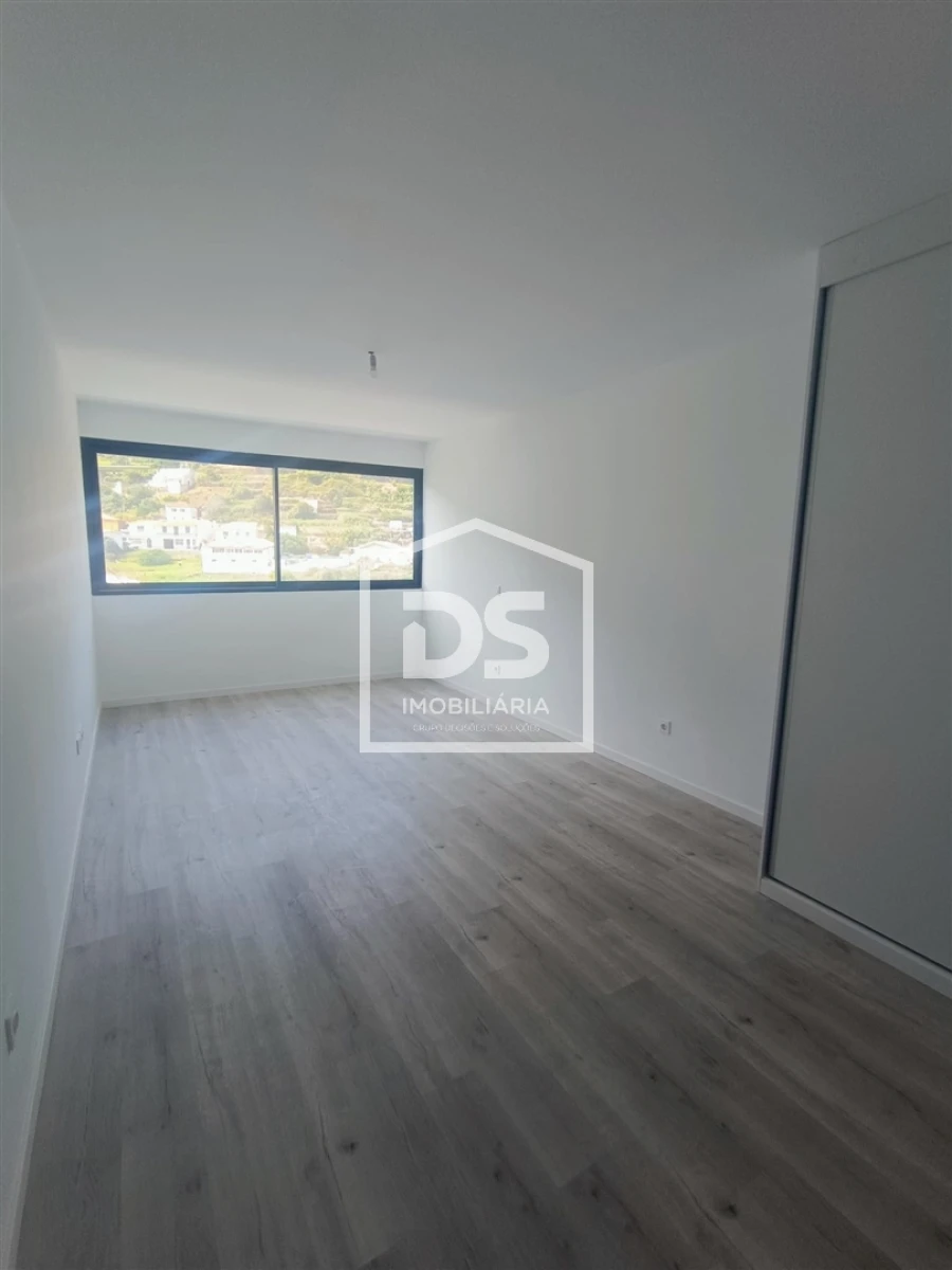 Apartamento T2 para Venda em Machico Foto 9