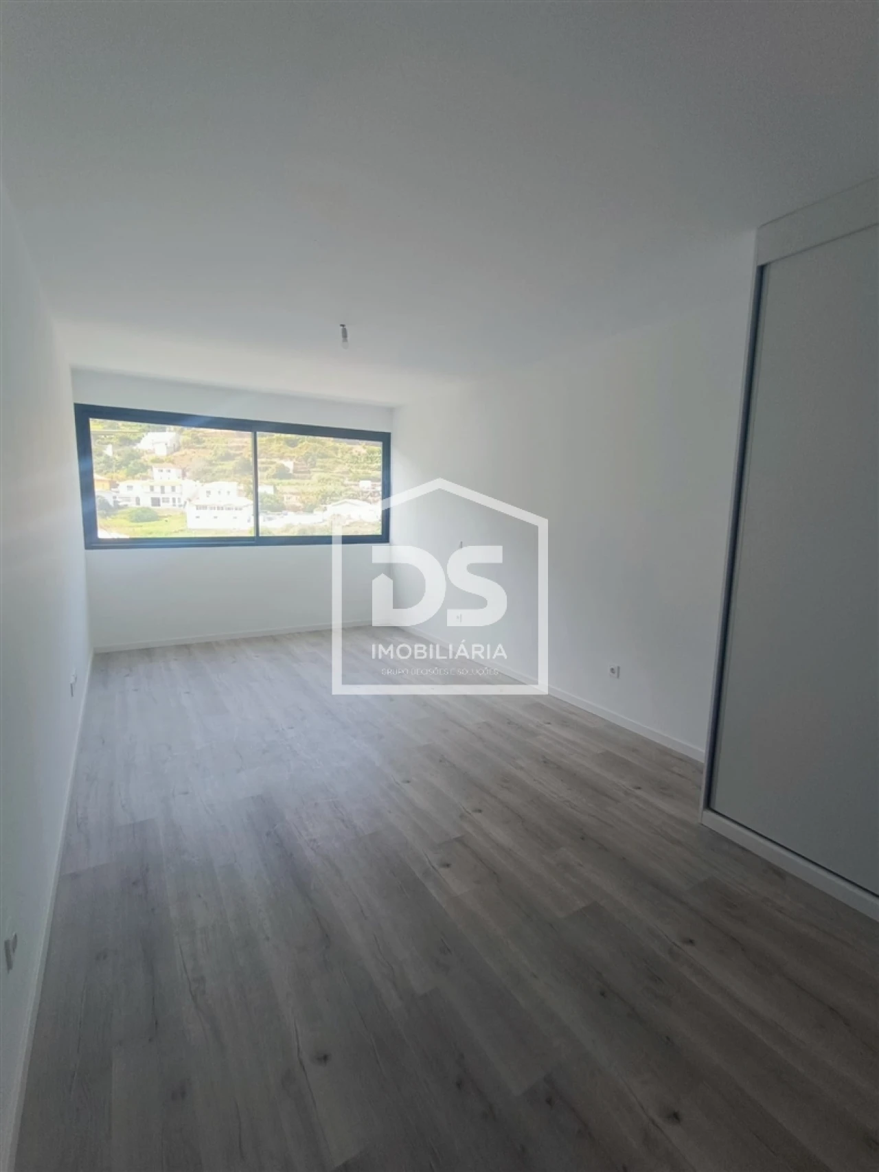 Apartamento T2 para Venda em Machico Foto 9