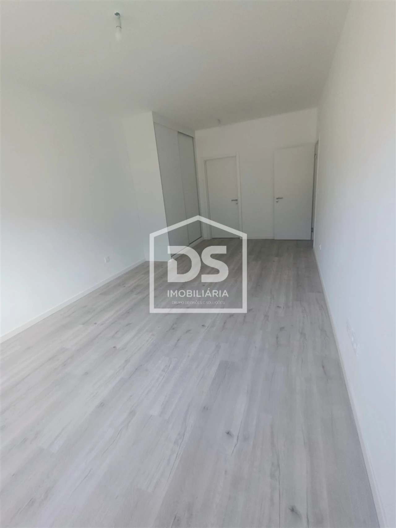 Apartamento T2 para Venda em Machico Foto 10