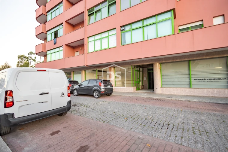 Apartamento T2 para Venda em Paredes Foto 18