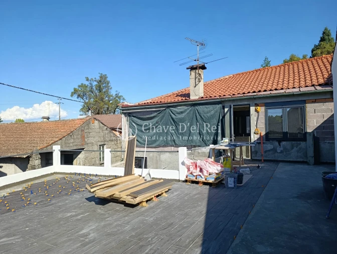 Moradia T3 para Venda em Faíl e Vila Chã de Sá Foto 3