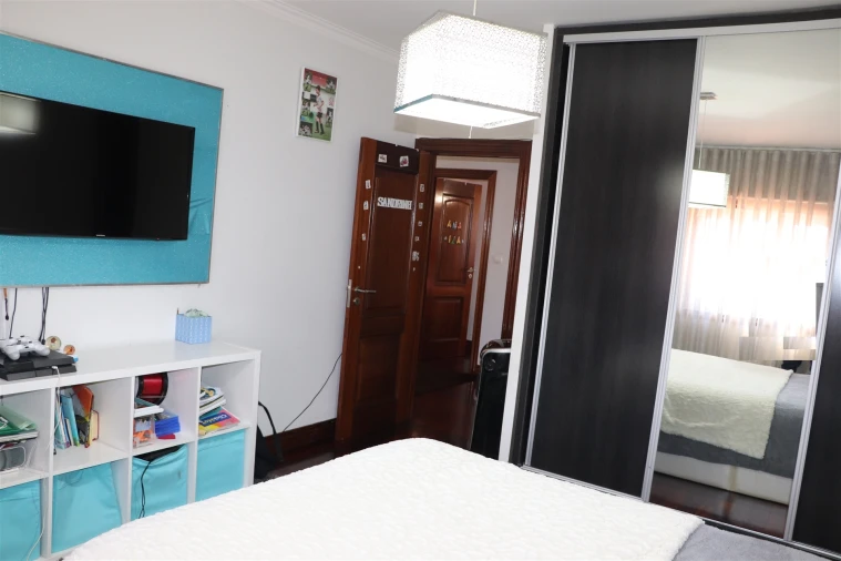 Moradia T0 para Venda em Lustosa e Barrosas (Santo Estêvão) Foto 36