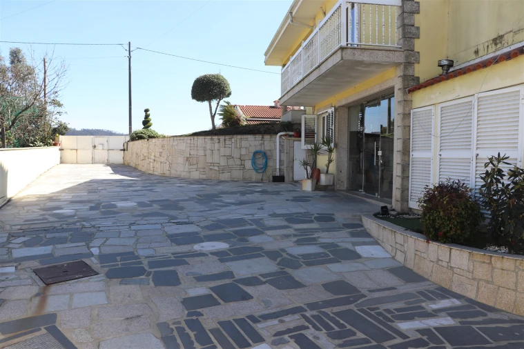 Moradia T0 para Venda em Lustosa e Barrosas (Santo Estêvão) Foto 50