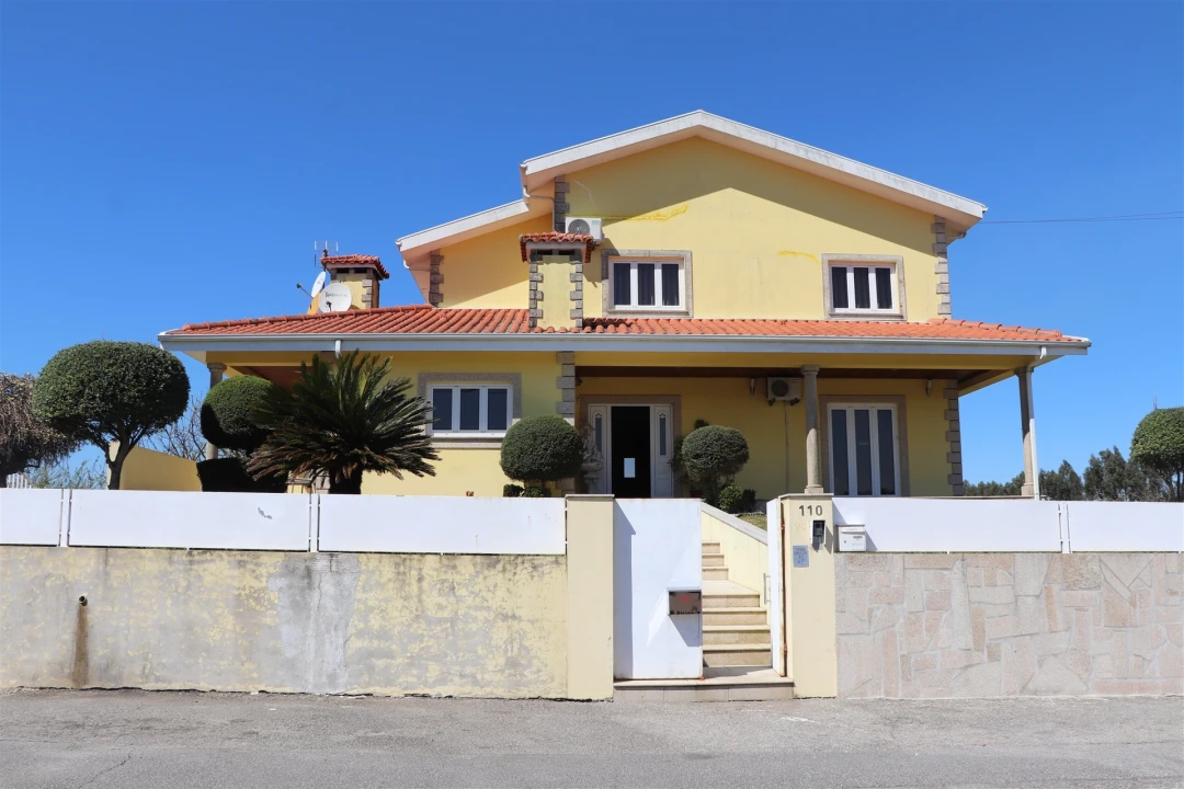 Moradia T0 para Venda em Lustosa e Barrosas (Santo Estêvão) Foto 3