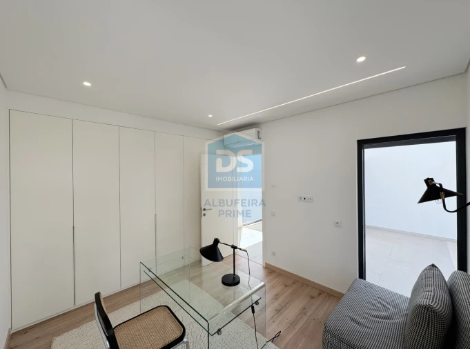 Apartamento T3 para Venda em Almancil Foto 19