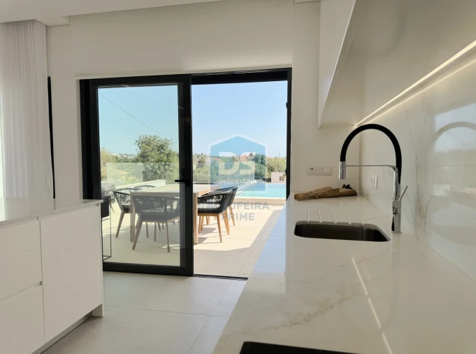 Apartamento T3 para Venda em Almancil Foto 16