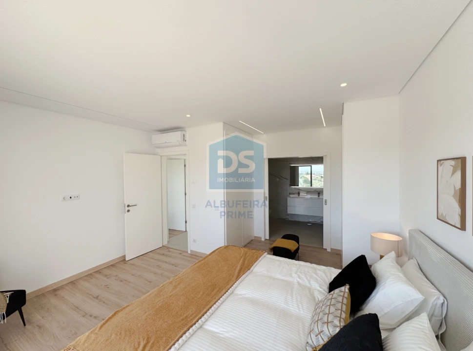 Apartamento T3 para Venda em Almancil Foto 42