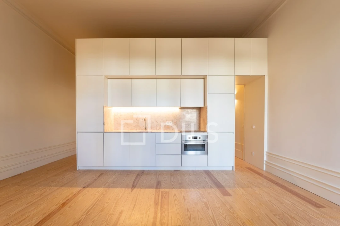 Apartamento T1 para Venda em Cedofeita, Santo Ildefonso, Sé, Miragaia, São Nicolau e Vitória Foto 10