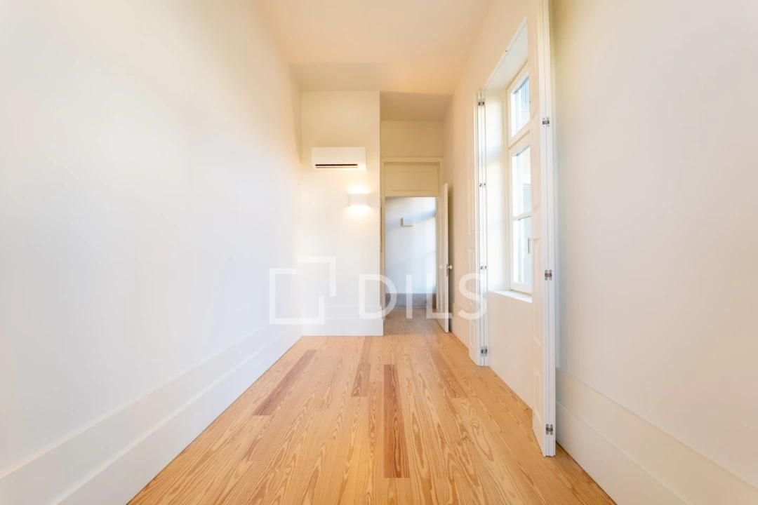 Apartamento T1 para Venda em Cedofeita, Santo Ildefonso, Sé, Miragaia, São Nicolau e Vitória Foto 19