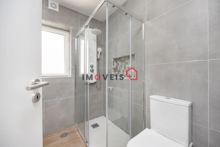 Moradia T3 para Venda em Aljubarrota Foto 19