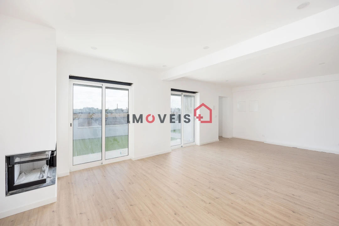 Moradia T3 para Venda em Aljubarrota Foto 4