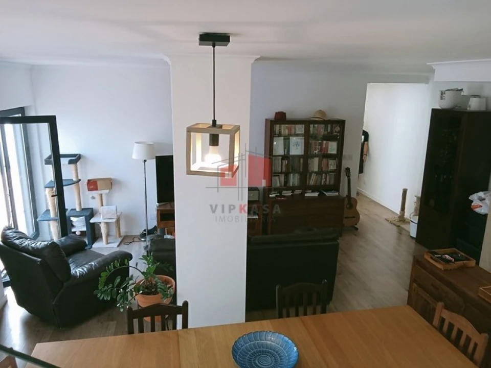 Apartamento T2 para Venda em Malveira e São Miguel de Alcainça Foto 7