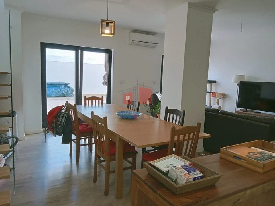 Apartamento T2 para Venda em Malveira e São Miguel de Alcainça Foto 8