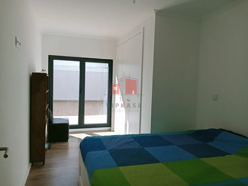 Apartamento T2 para Venda em Malveira e São Miguel de Alcainça Foto 12