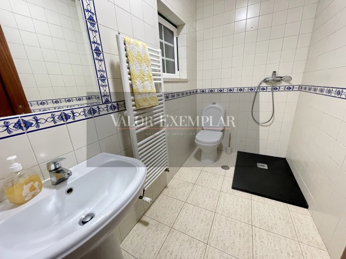 Moradia T4 para Venda em Atalaia e Alto Estanqueiro-Jardia Foto 17