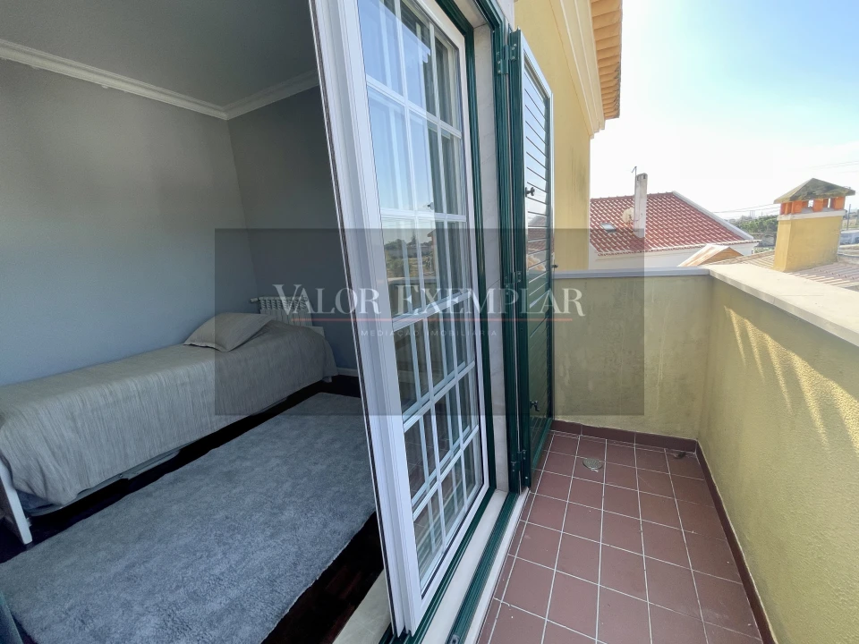 Moradia T4 para Venda em Atalaia e Alto Estanqueiro-Jardia Foto 20