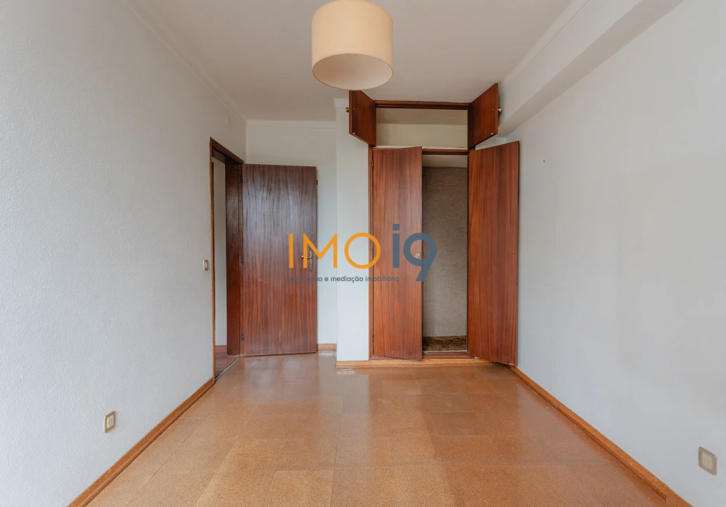 Apartamento T2 para Venda em Fatima Foto 7