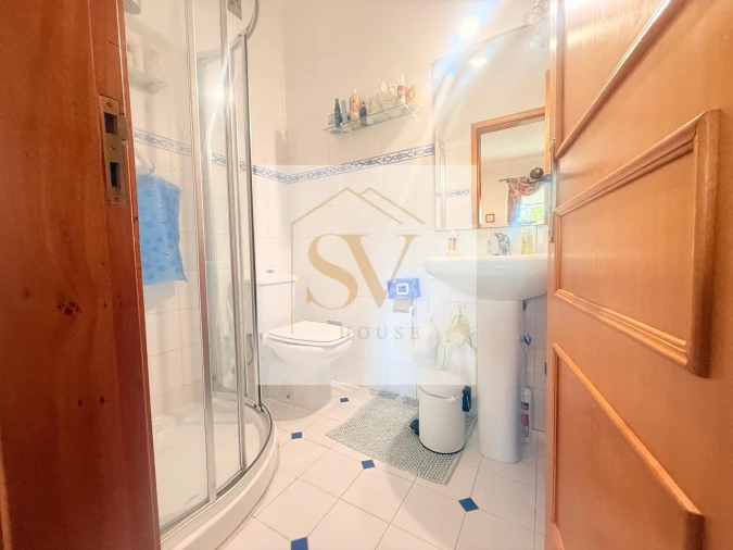 Moradia T4 para Venda em Quinta do Anjo Foto 13