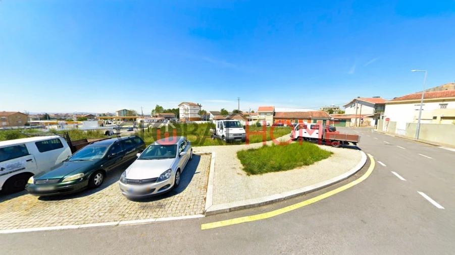 Terreno para Venda em Baguim do Monte (Rio Tinto) Foto 9