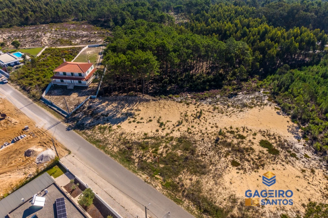 Terreno para Venda em Tornada e Salir do Porto Foto 11
