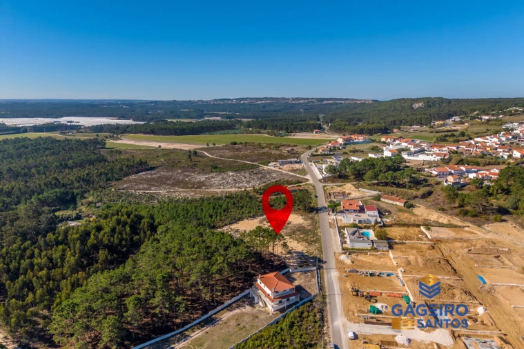 Terreno para Venda em Tornada e Salir do Porto Foto 4