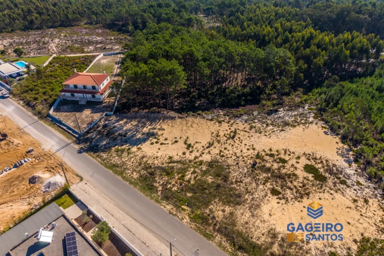 Terreno para Venda em Tornada e Salir do Porto Foto 11