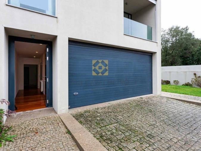 Moradia T4 para Venda em Aldoar, Foz do Douro e Nevogilde Foto 11