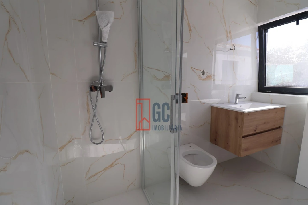 Moradia T2 para Venda em Pedroso e Seixezelo Foto 31