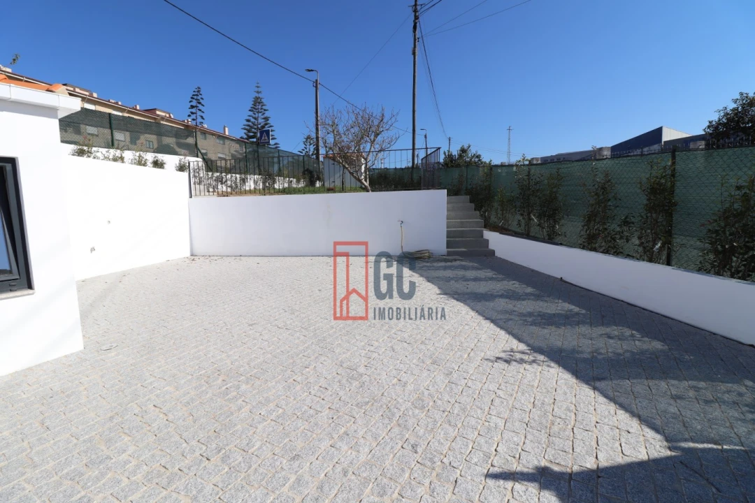 Moradia T2 para Venda em Pedroso e Seixezelo Foto 2