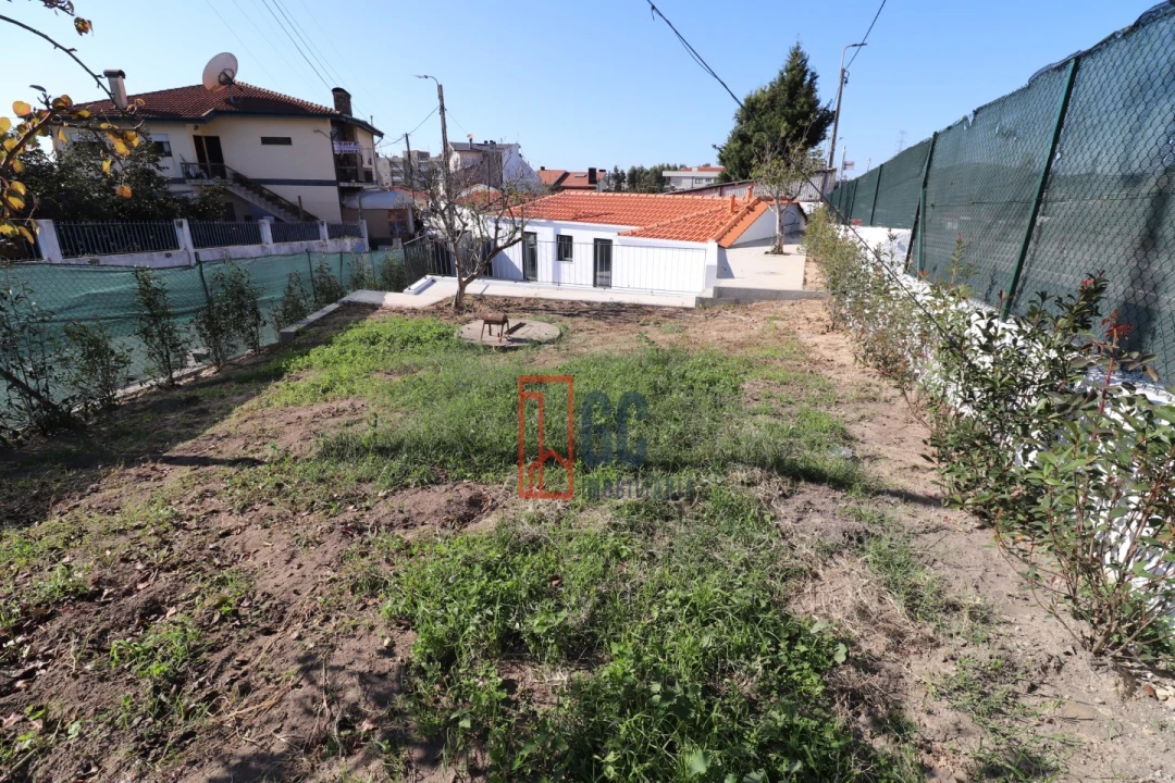 Moradia T2 para Venda em Pedroso e Seixezelo Foto 11